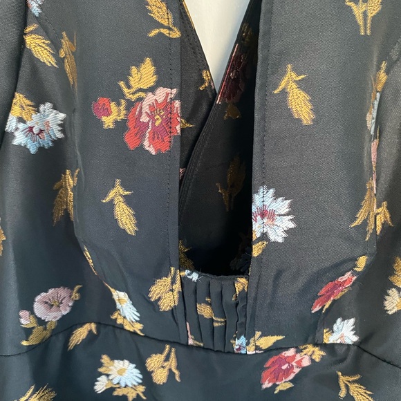 NWT Anthropologie Maeve Sculpted V-Neck A-Line Mini Dress Size 6 - Picture 3 of 13